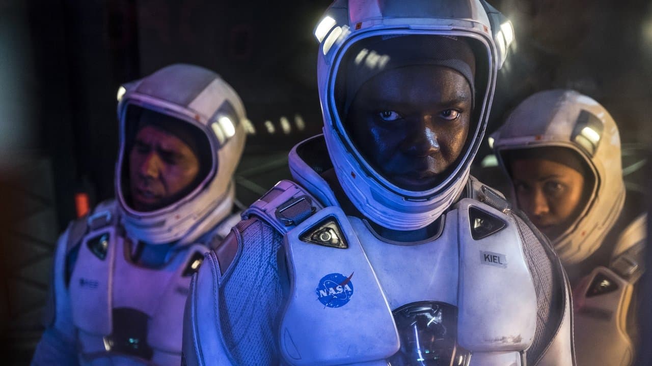 The Cloverfield Paradox — backdrops 1