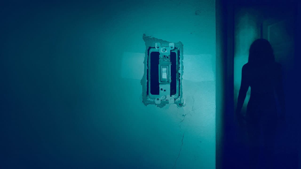Lights Out — backdrops 6
