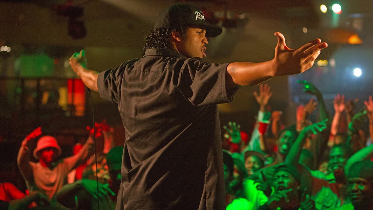 Straight Outta Compton — backdrops 5
