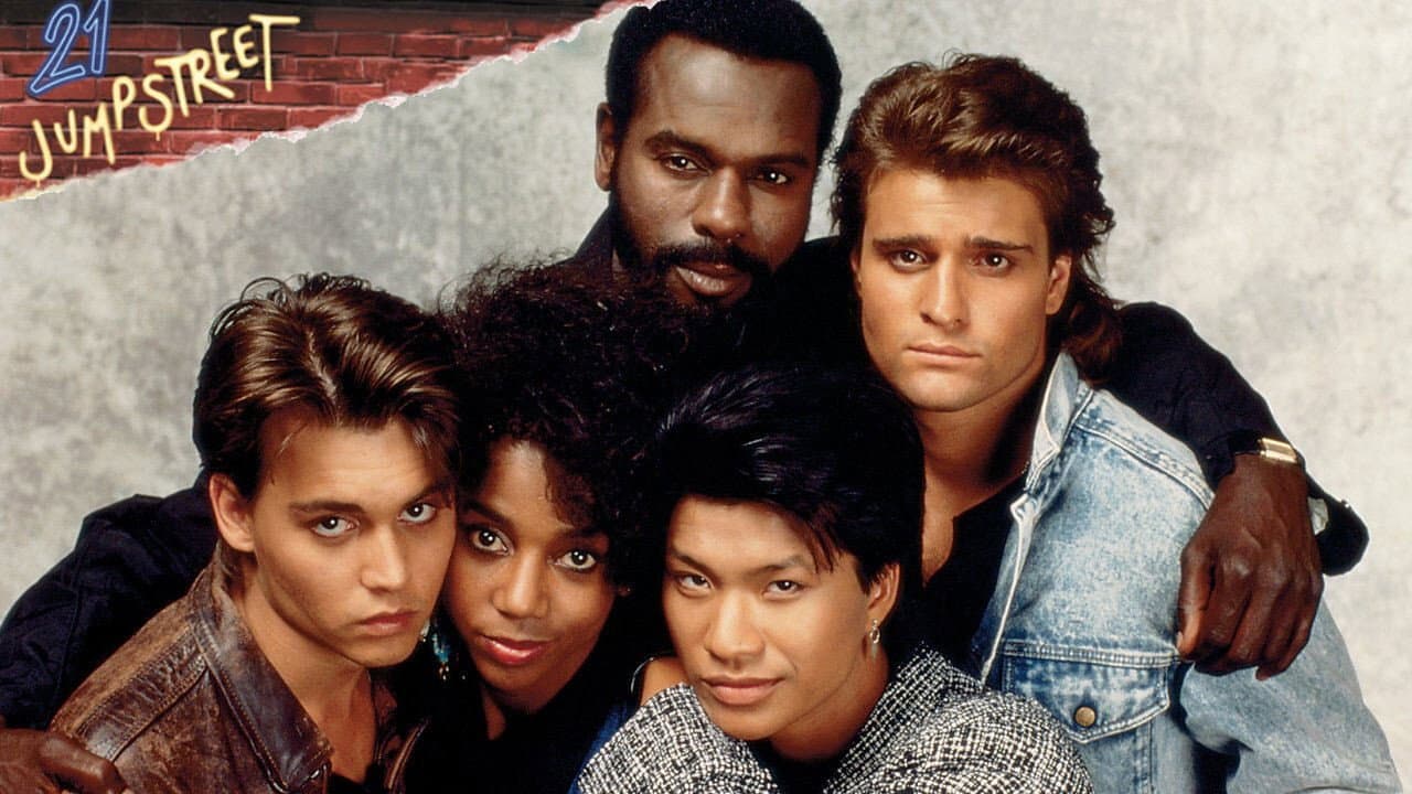 21 Jump Street — backdrops with title 3