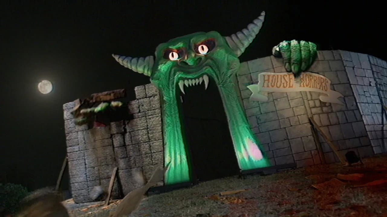 V/H/S/Halloween — backdrops 6