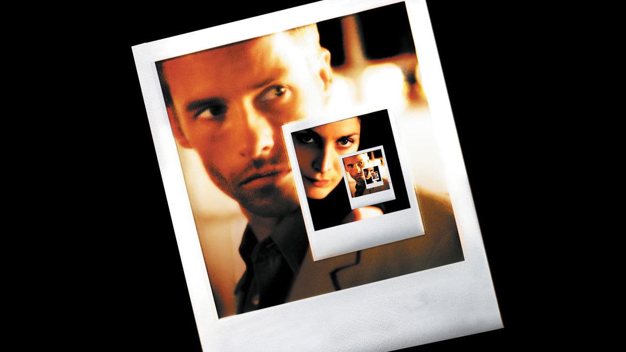 Memento — backdrops 2