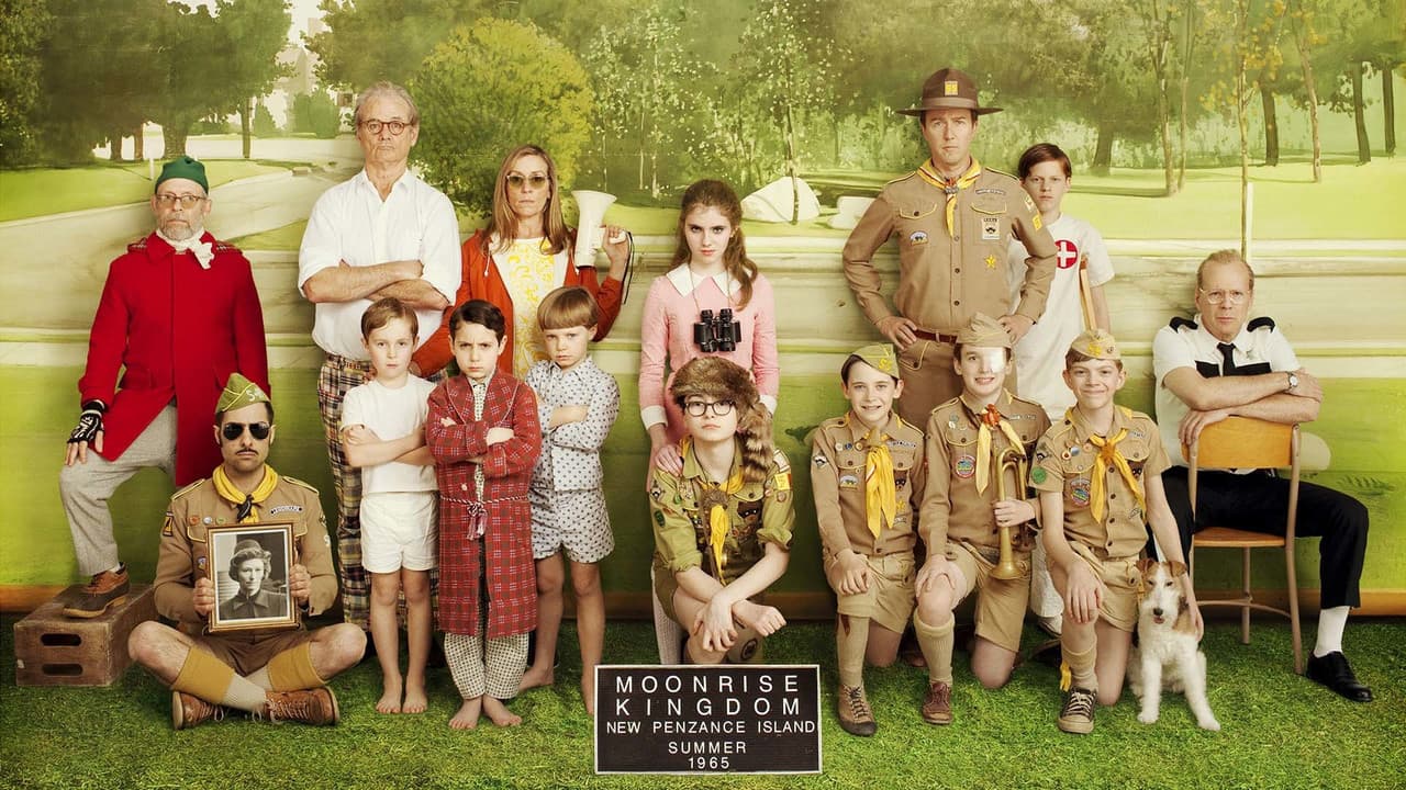 Moonrise Kingdom — backdrops with title 1