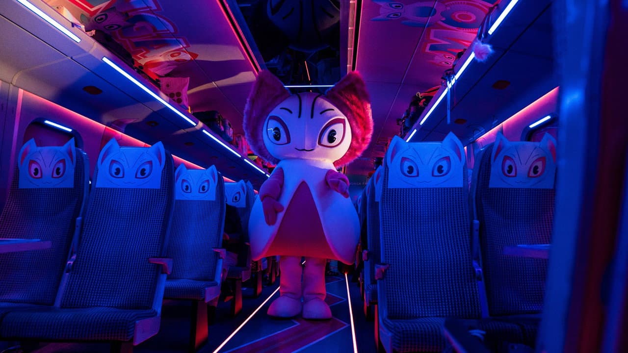 Bullet Train — backdrops 5