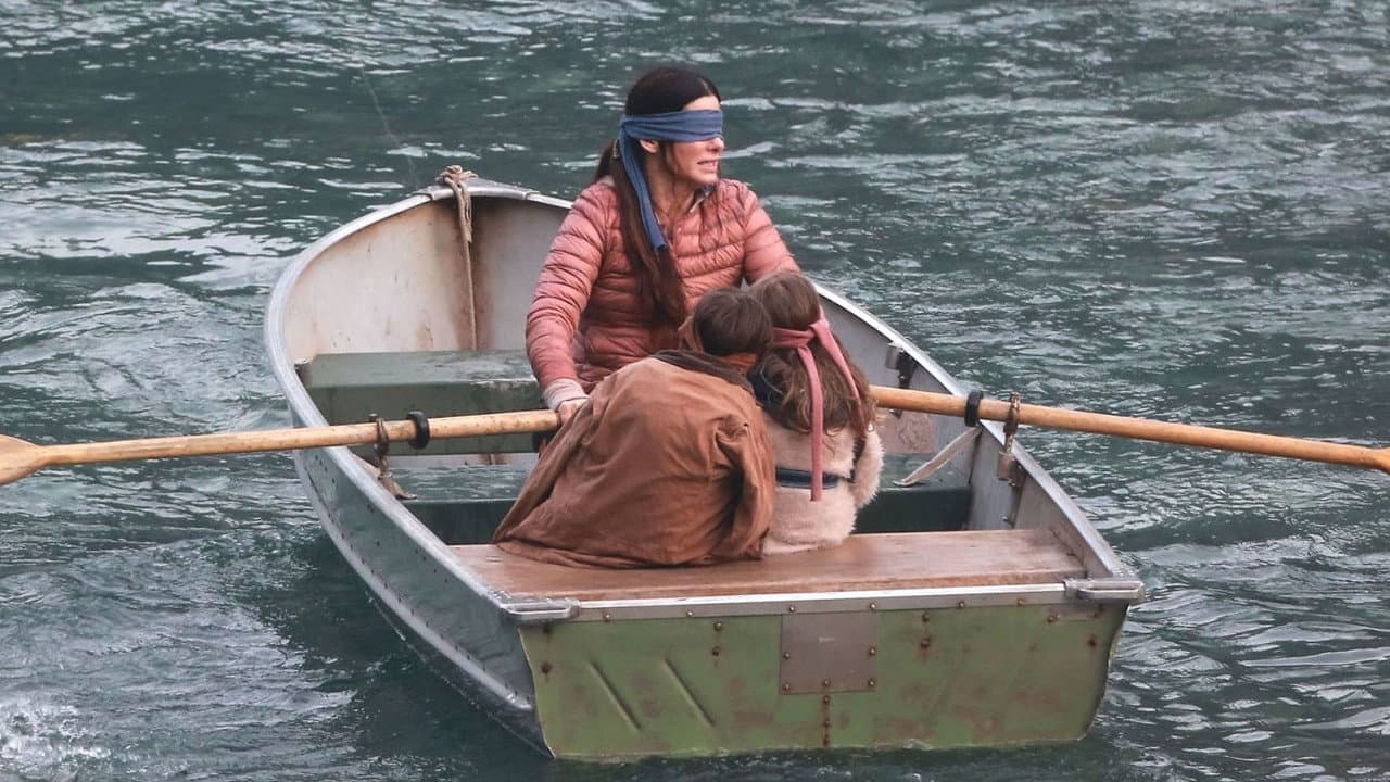 Bird Box — backdrops 8