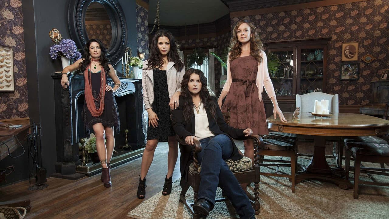 Witches of East End — backdrops 6