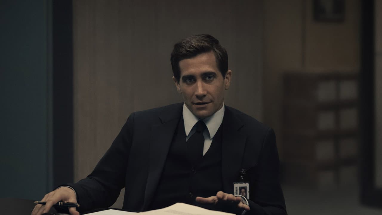 Presumed Innocent — backdrops 8