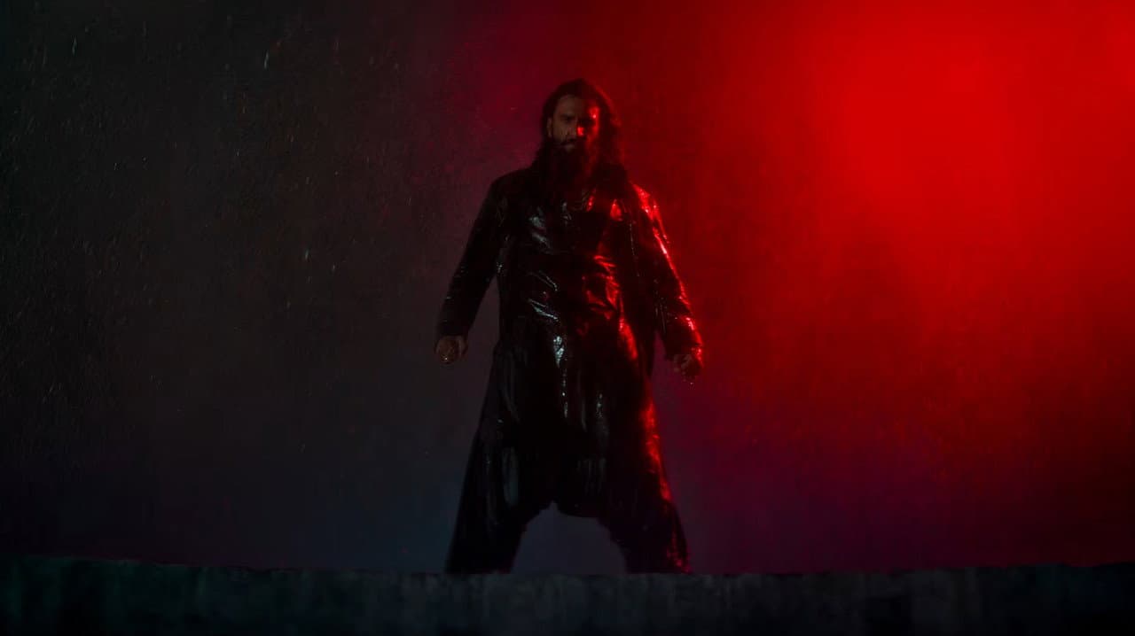 Dhurandhar: The Revenge — backdrops 1