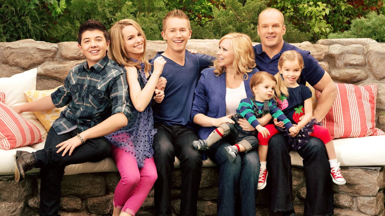 Good Luck Charlie — backdrops 4