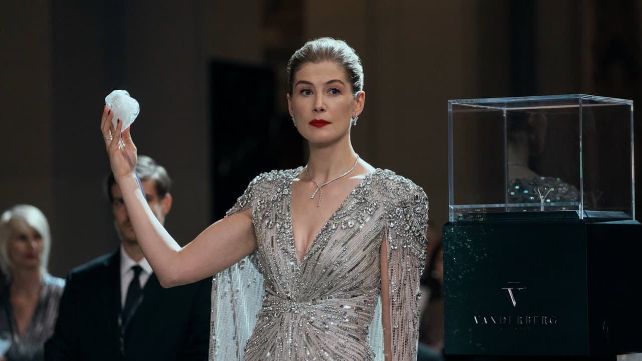 Now You See Me: Now You Don't — backdrops 6