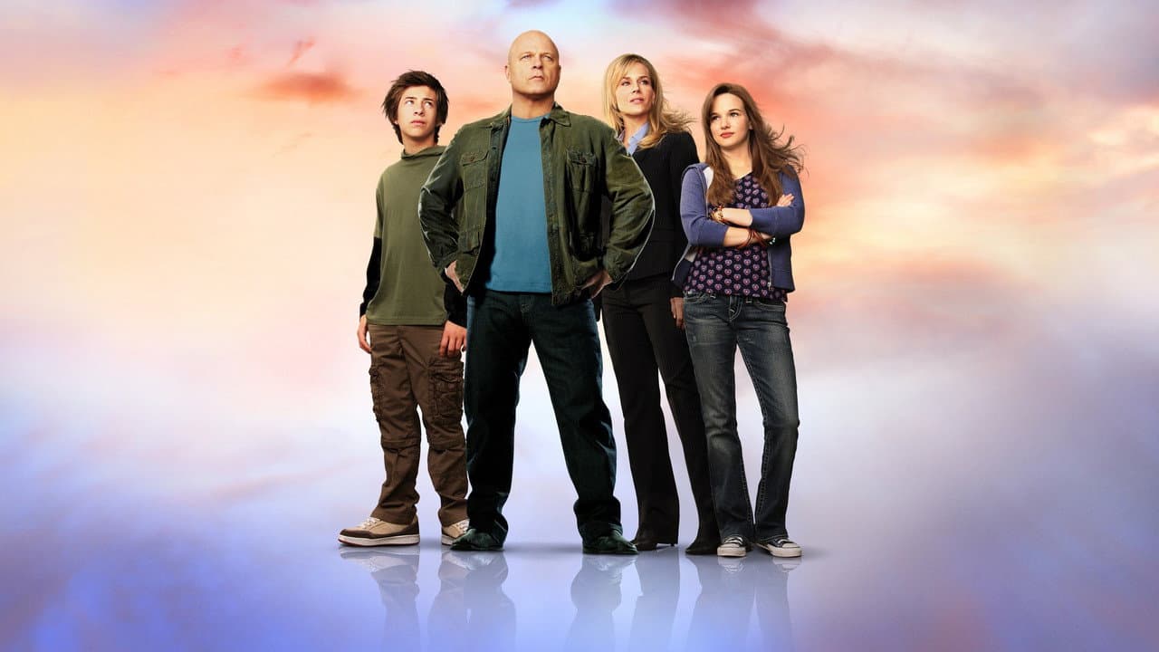 No Ordinary Family — backdrops 2