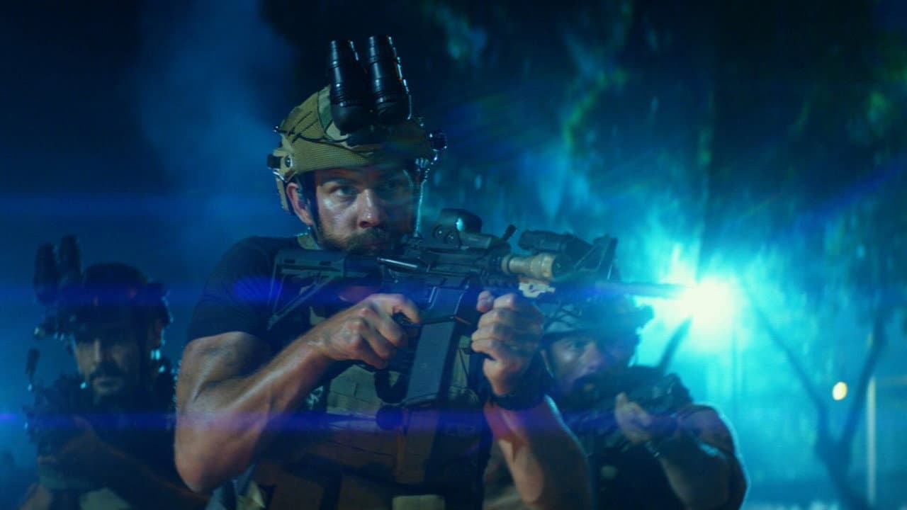 13 Hours: The Secret Soldiers of Benghazi — backdrops 2