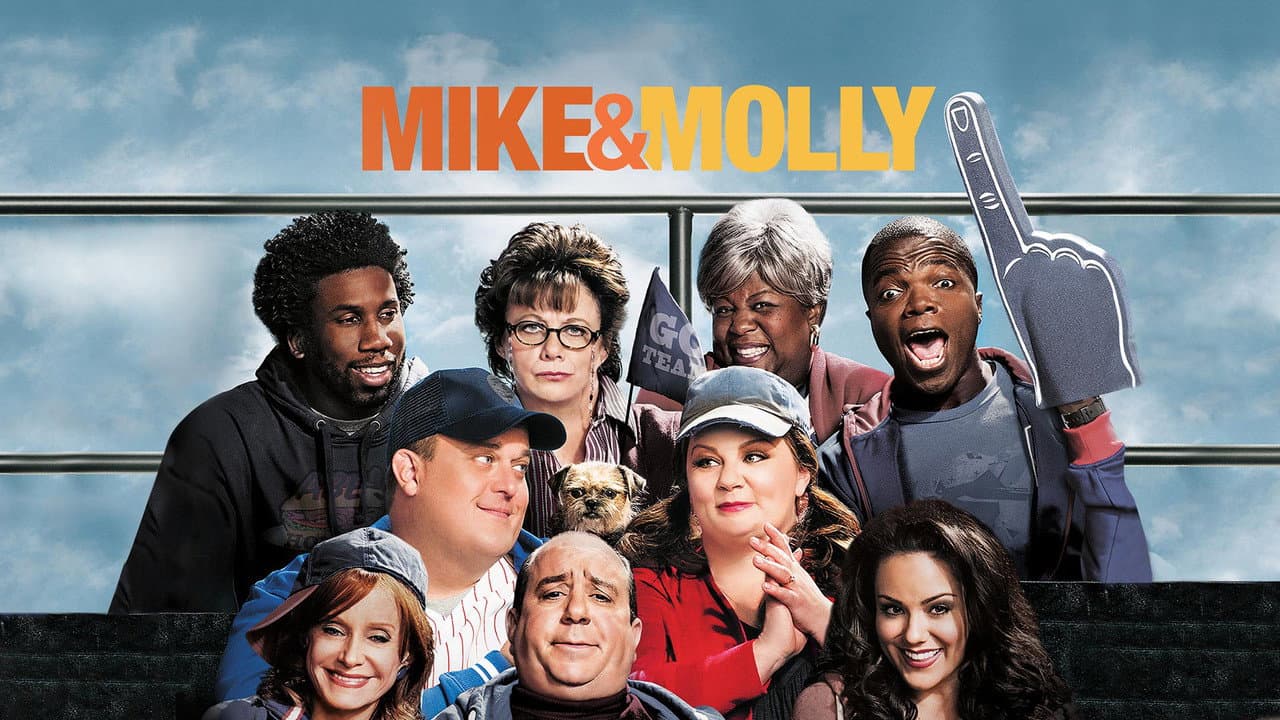 Mike & Molly — backdrops with title 4