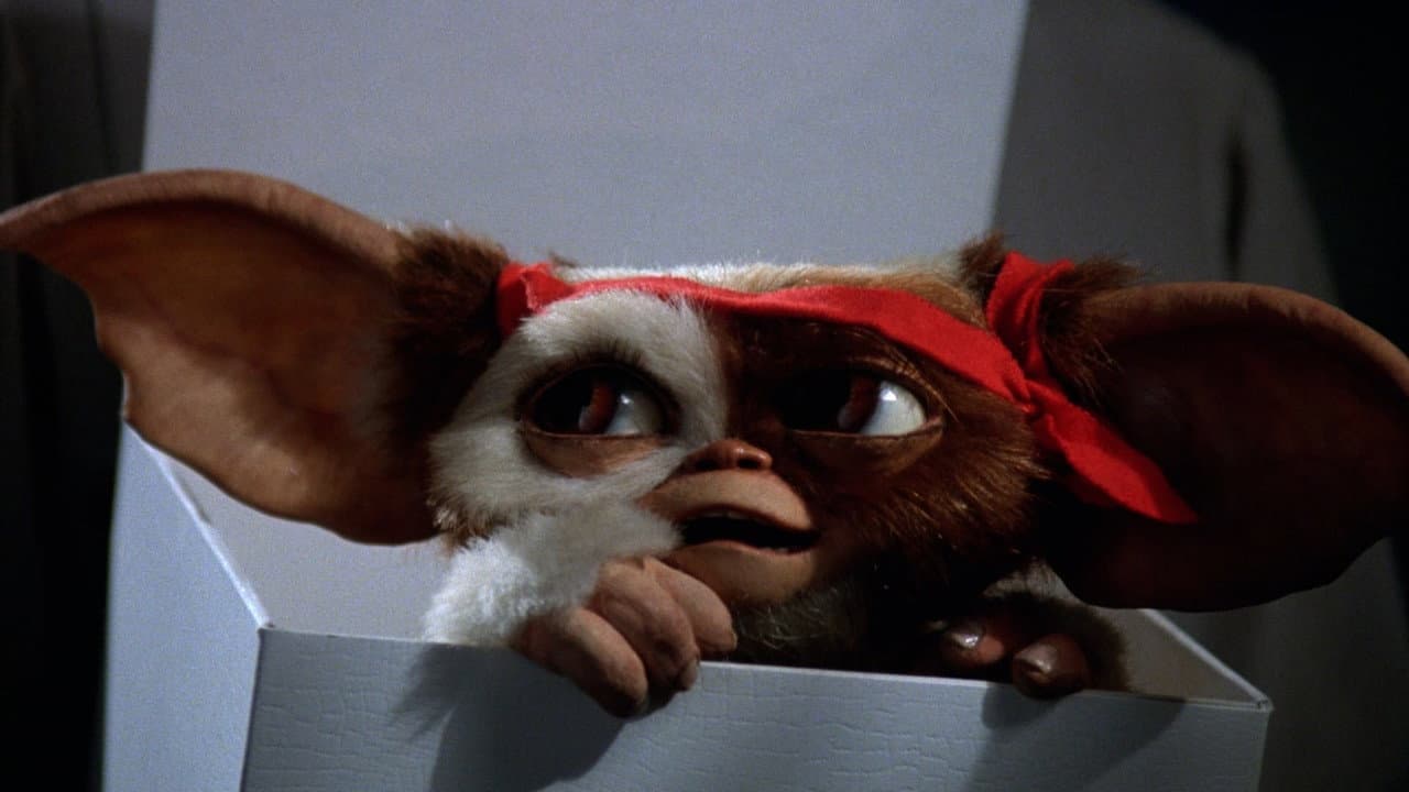Gremlins 2: The New Batch — backdrops 5