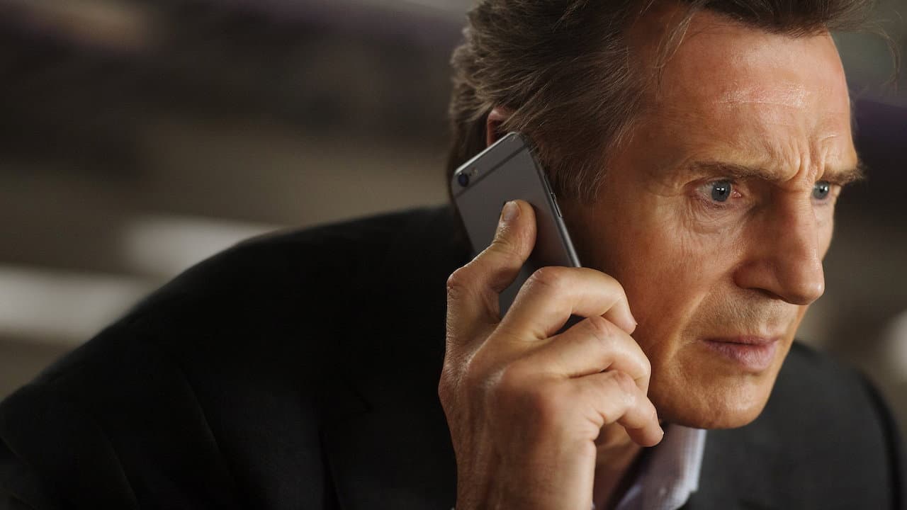 The Commuter — backdrops 8