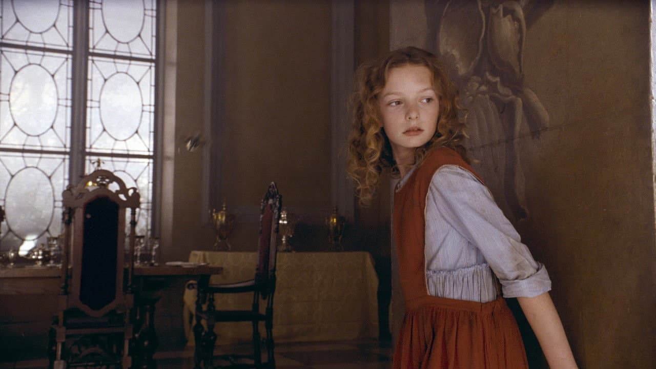 The Golden Compass — backdrops 5