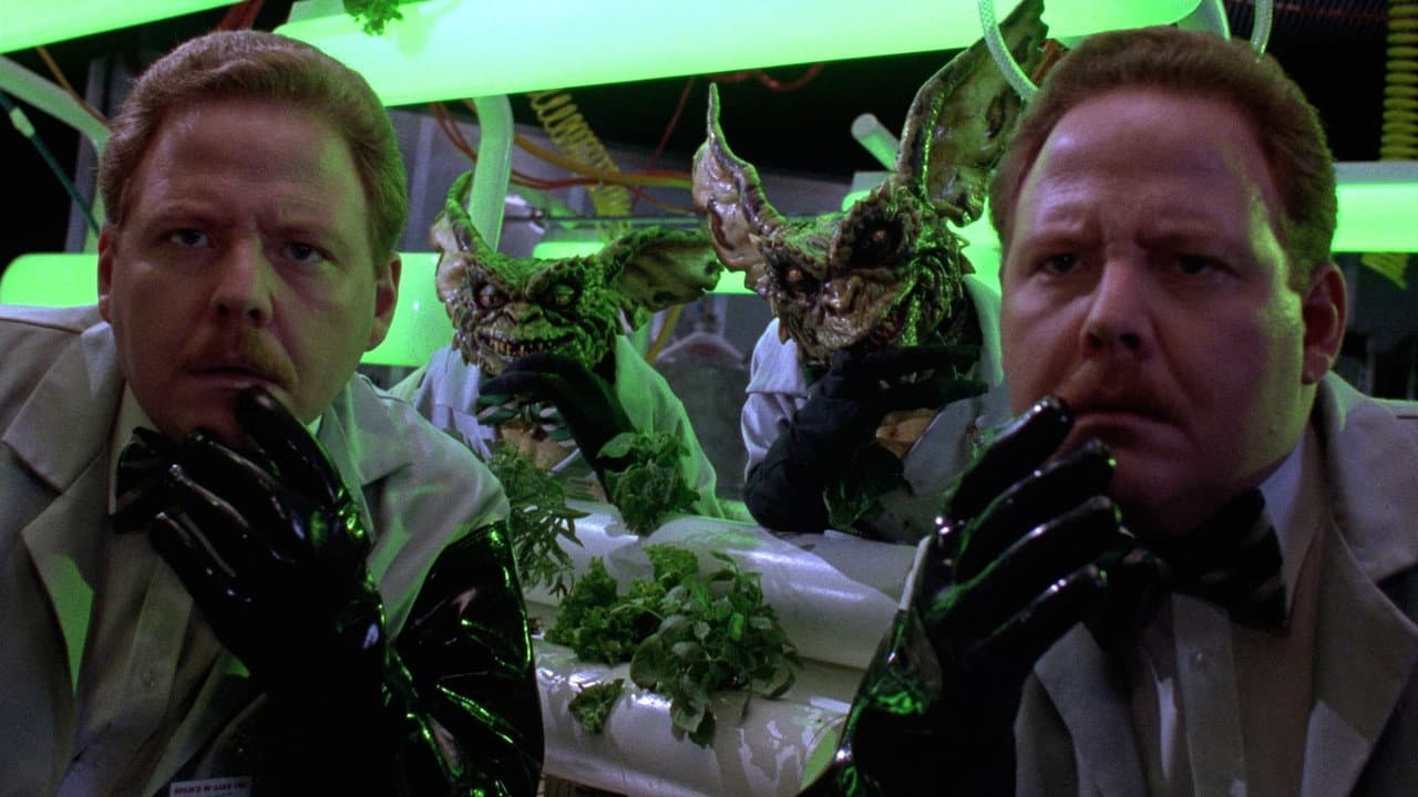 Gremlins 2: The New Batch — backdrops 3