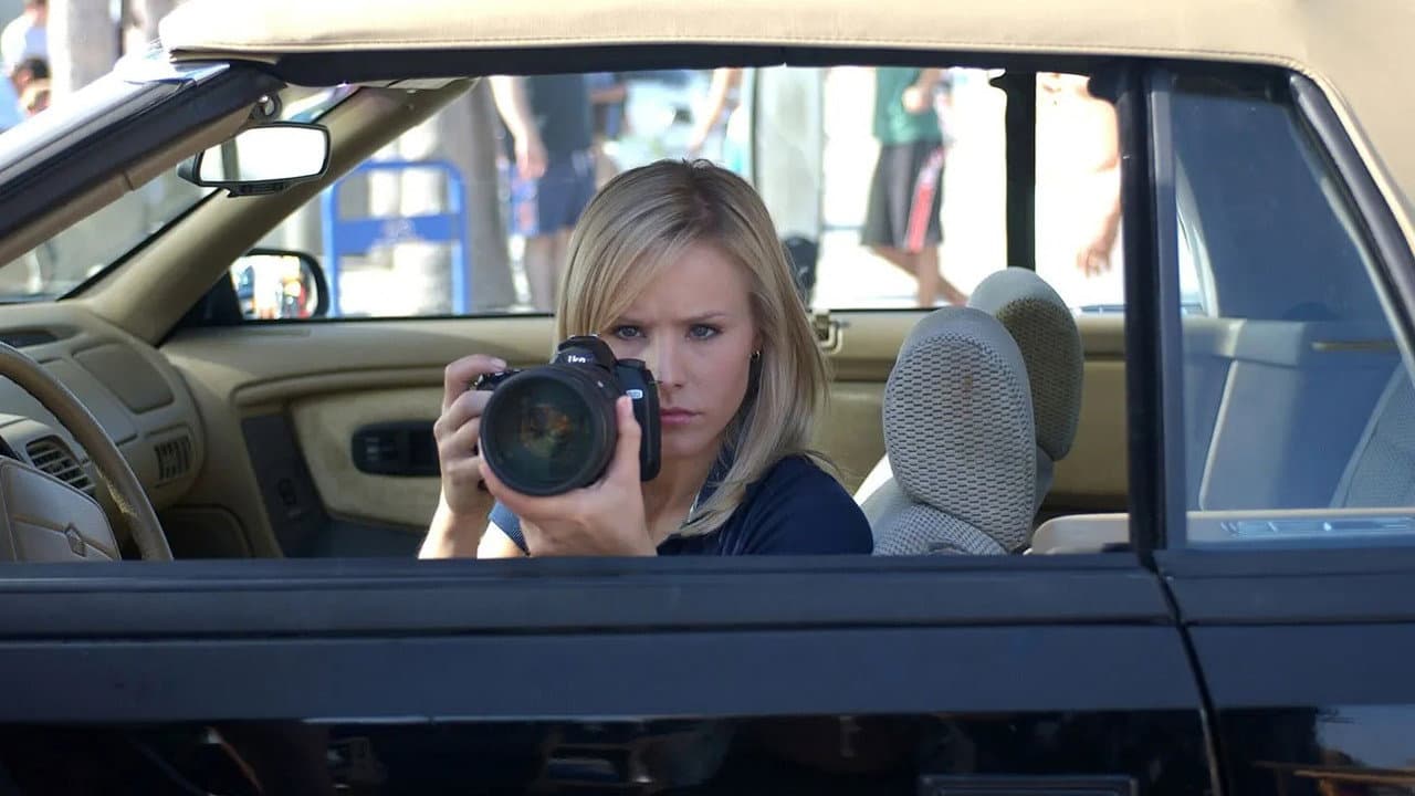 Veronica Mars — backdrops 7