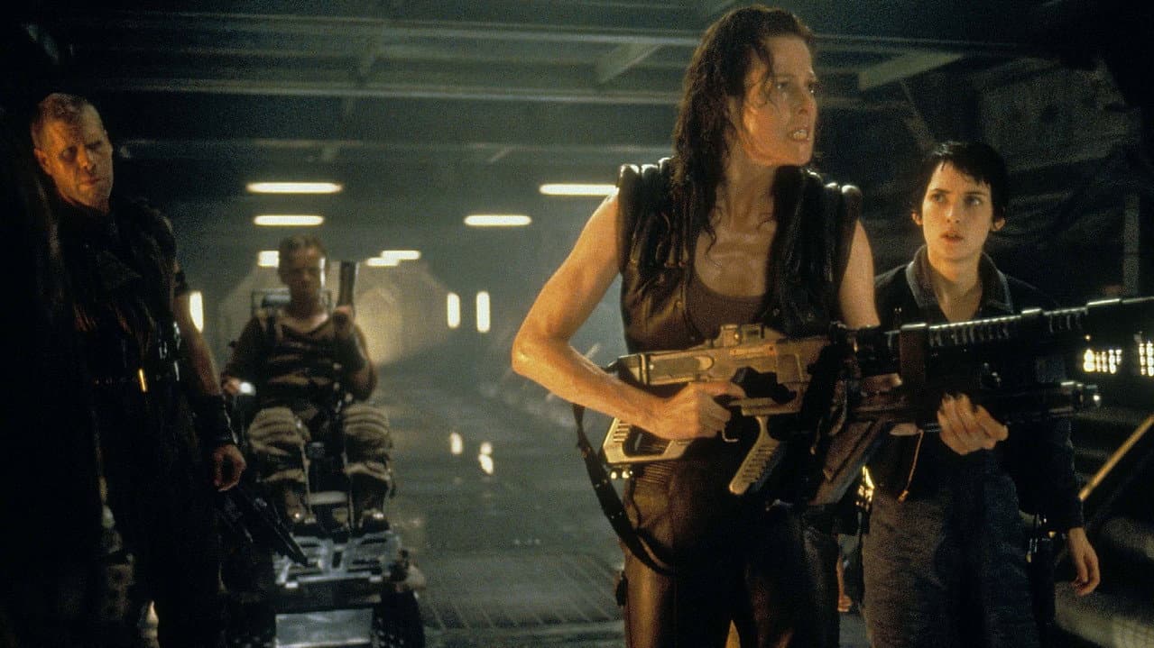 Alien Resurrection — backdrops 1