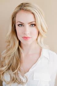 Photo of Amanda Schull