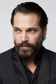 Photo of Tim Rozon
