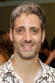 Photo of Josh Saviano