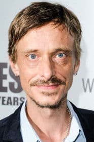 Photo of Mackenzie Crook